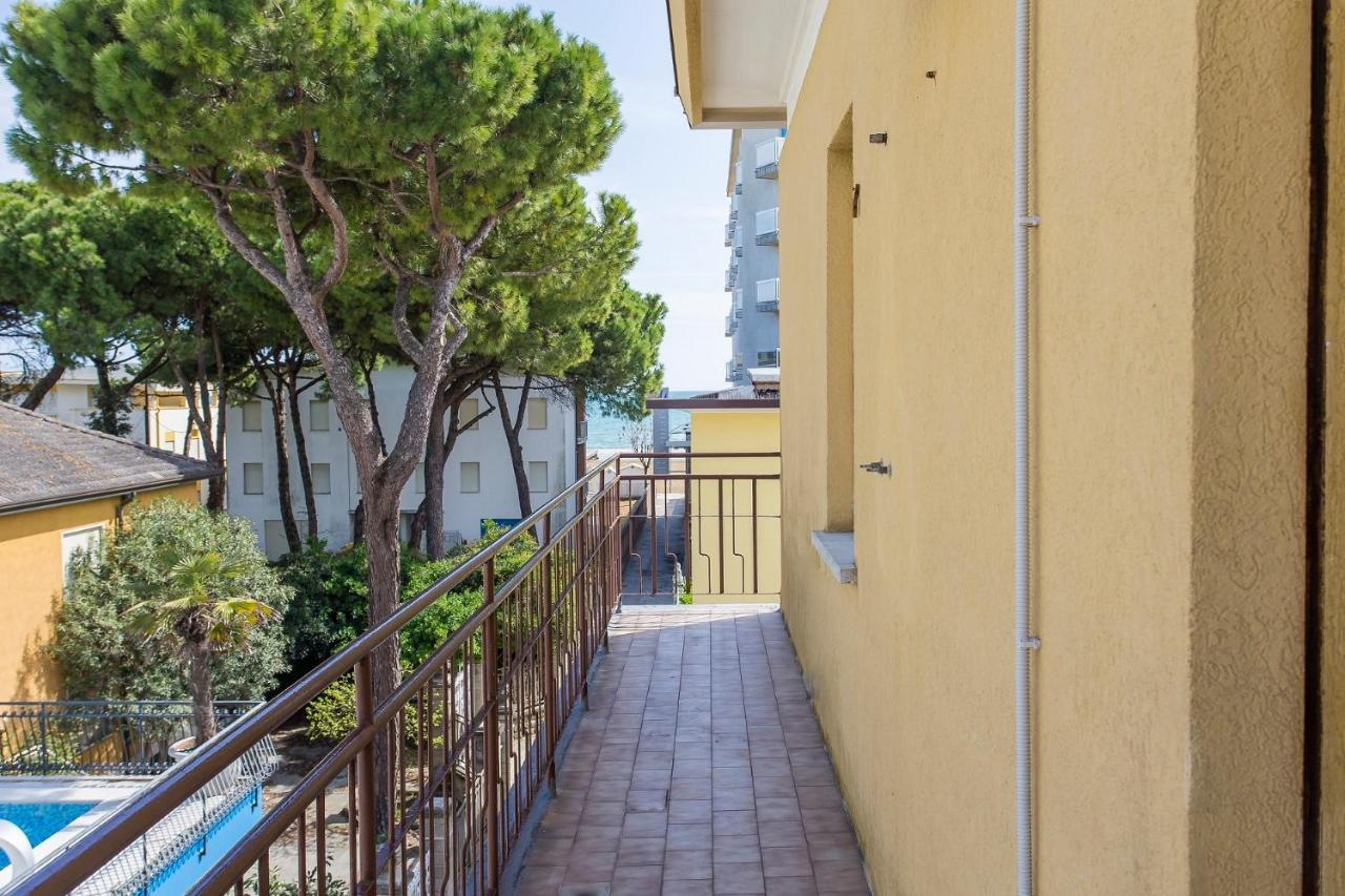 Apartamento Giannina Lido di Jesolo Exterior foto