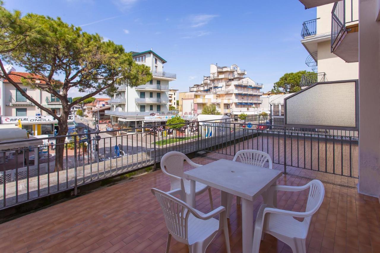 Apartamento Giannina Lido di Jesolo Exterior foto